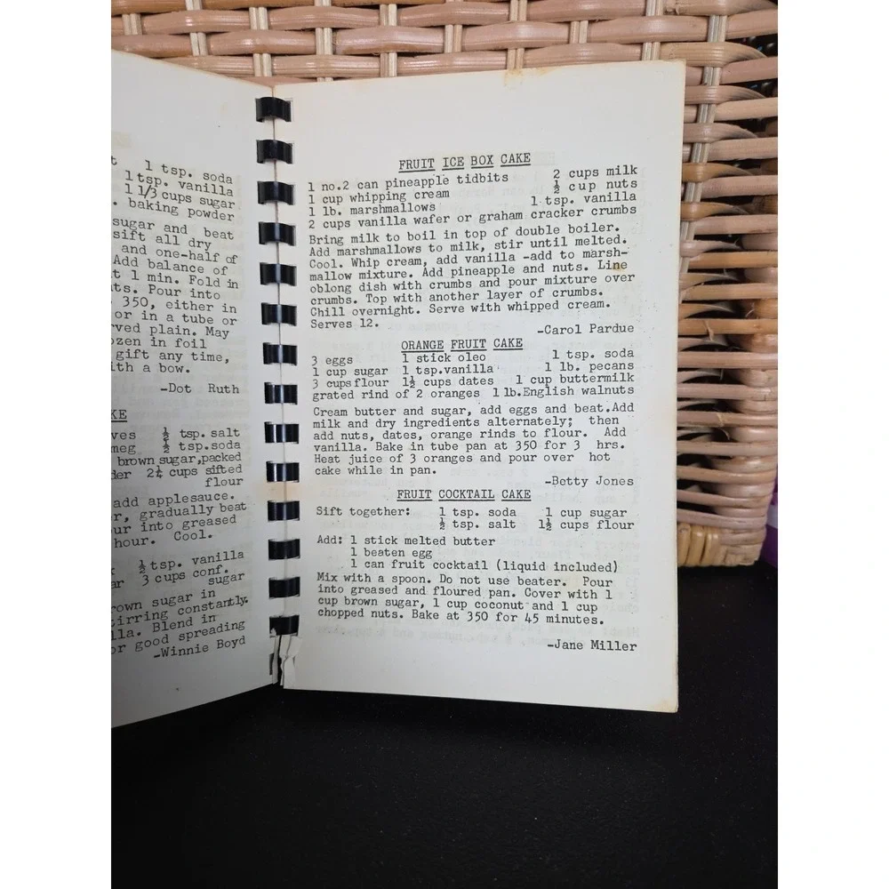 White Plains Methodist Church Cookbook Cary, NC 1965 Local Contributors‎ Vintage